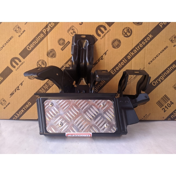 Estribo Para-choque Traseiro Fiat Strada 2008 a 2017 Lado Direito Original Nova