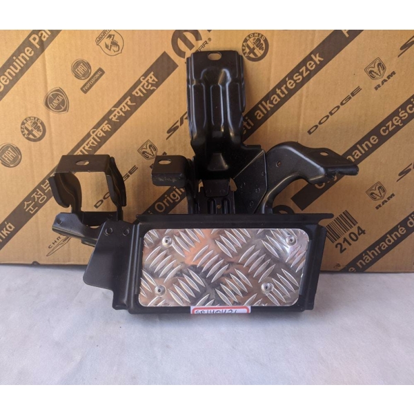 Estribo Para-choque Traseiro Fiat Strada 2008 a 2017 Lado Esquerdo Original Nova